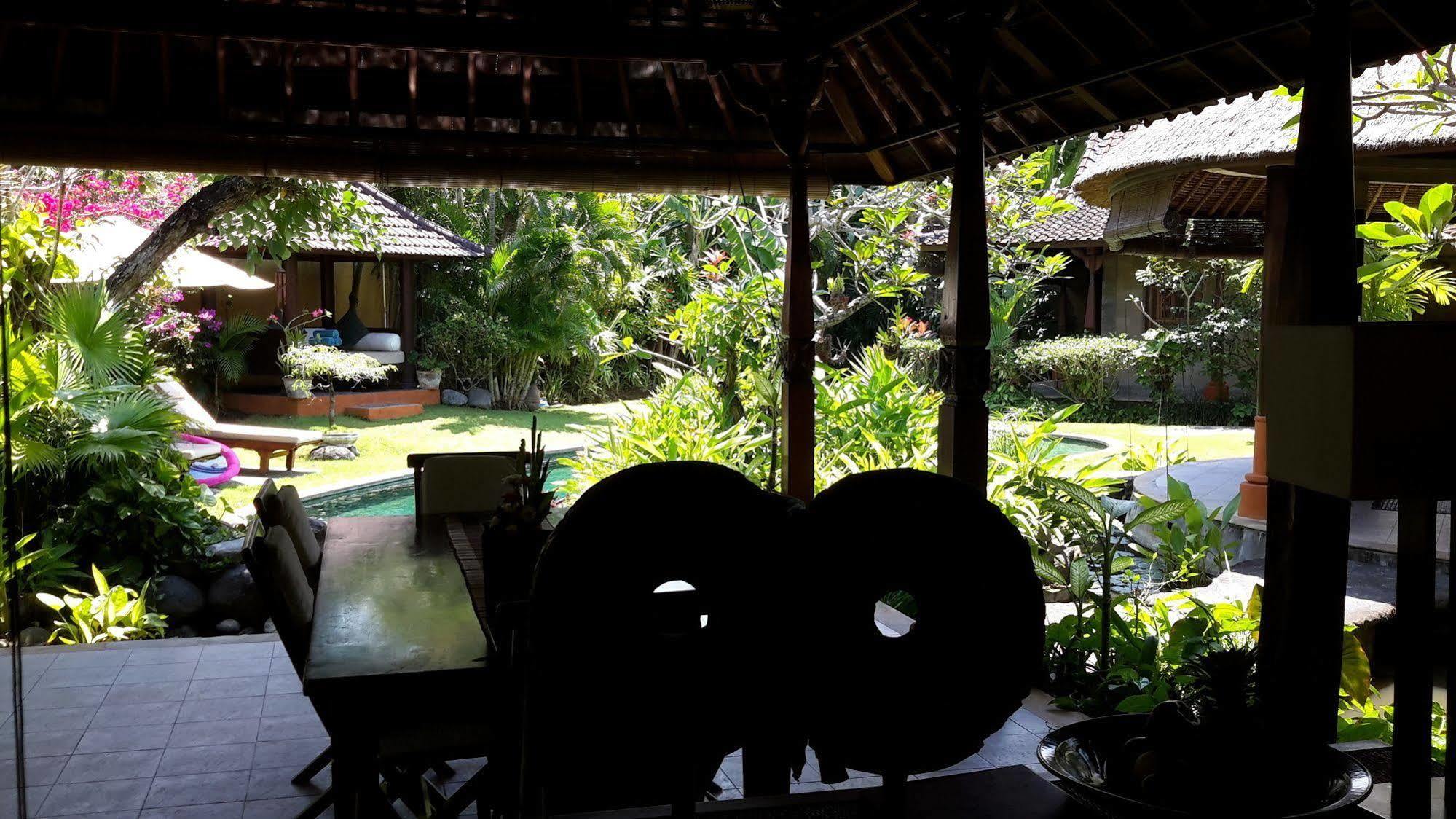Villa Plawa Asri Seminyak Exterior foto