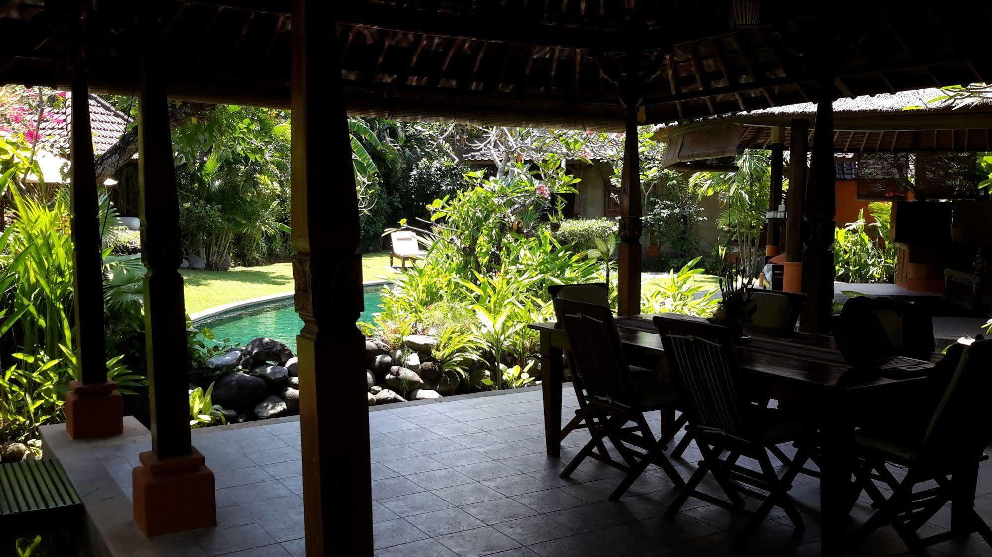 Villa Plawa Asri Seminyak Exterior foto