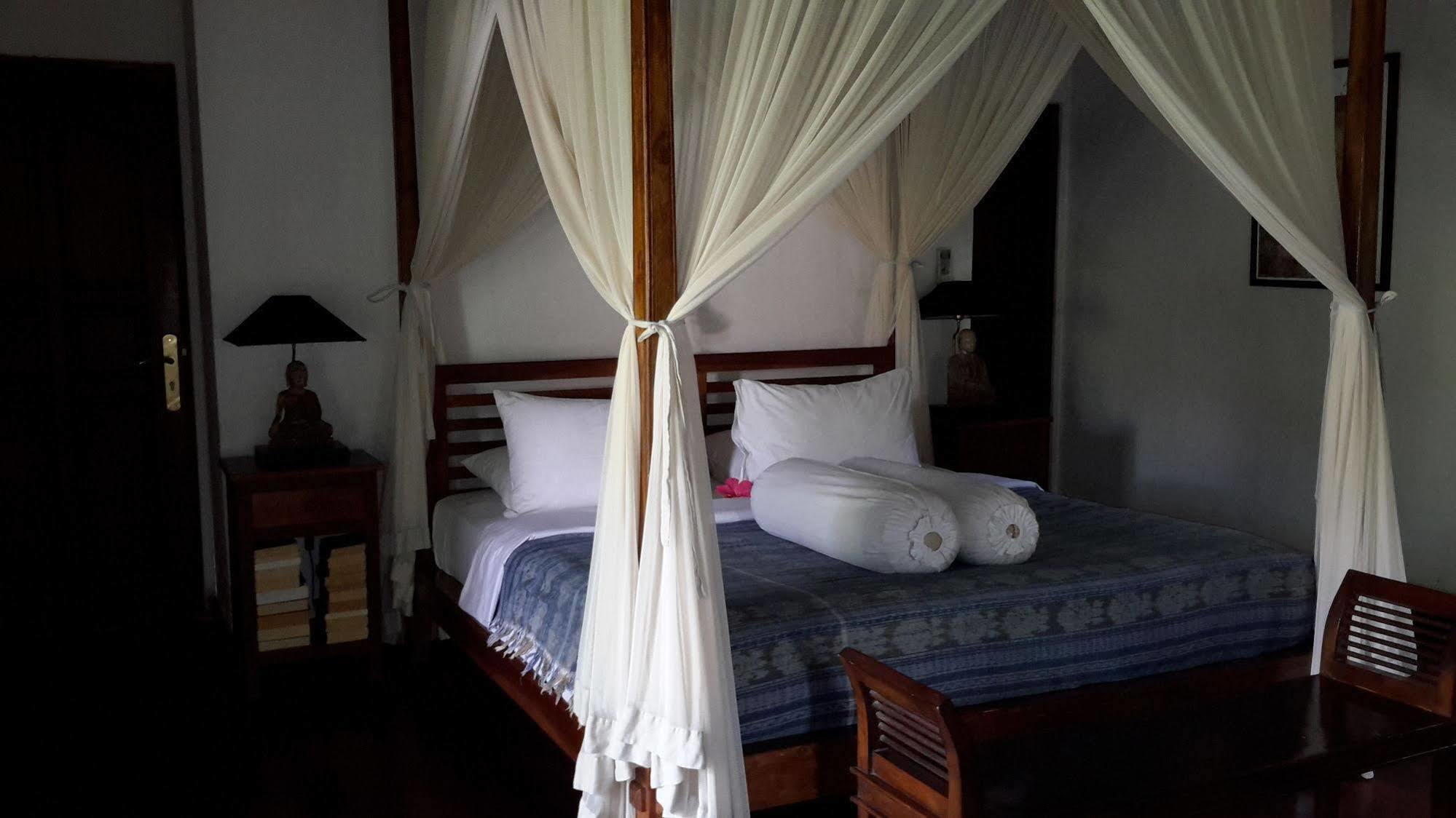 Villa Plawa Asri Seminyak Exterior foto